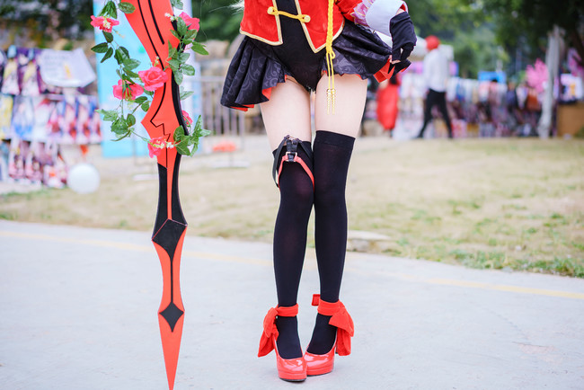 半岛平台在线登入:陈思诚当年不愿娶她,闪婚7个月闪离,今凭如懿传成功翻红(图2) 半岛平台在线登入